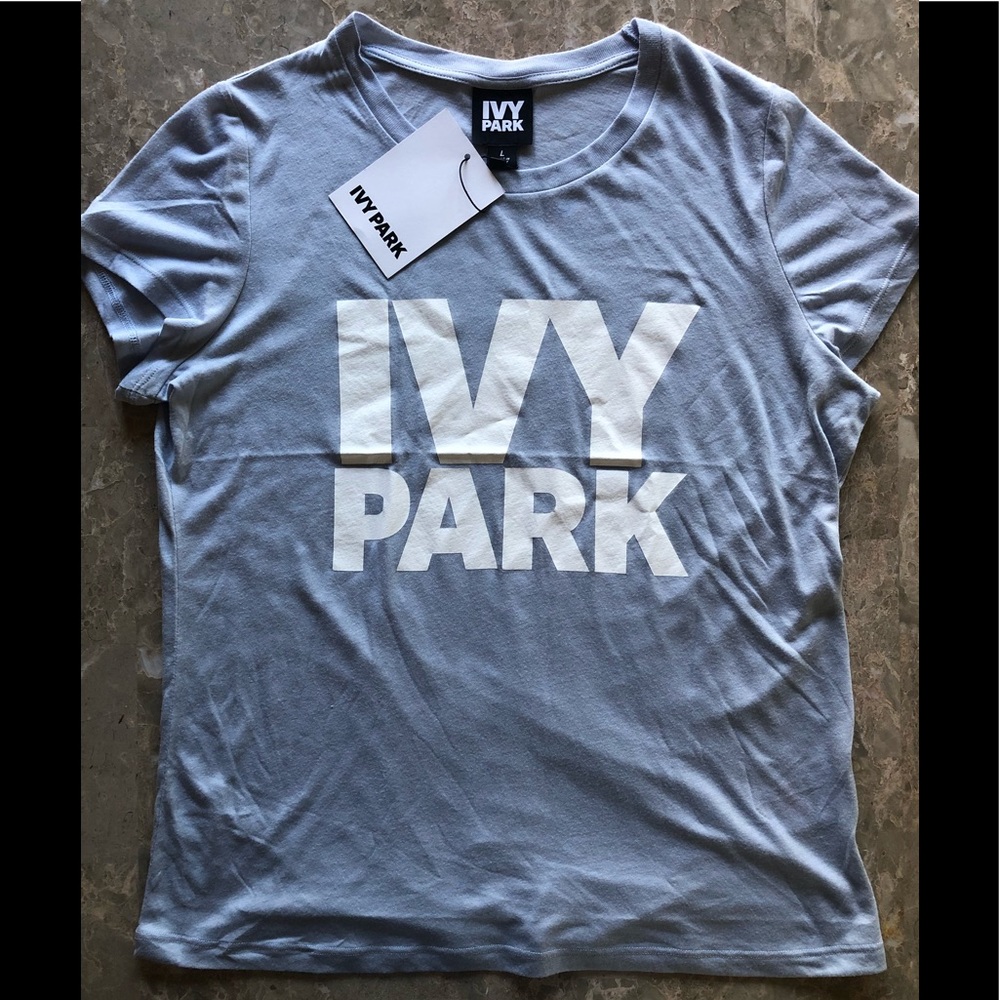 ❌ SOLD ❌ NWT Ivy Park Blue Graphic Logo Tee - Picture 2 of 6